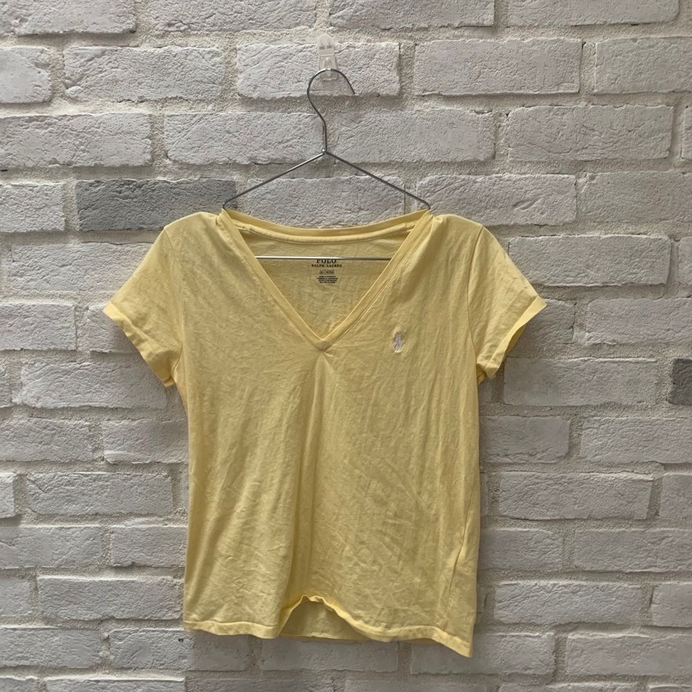 women’s polo tee
